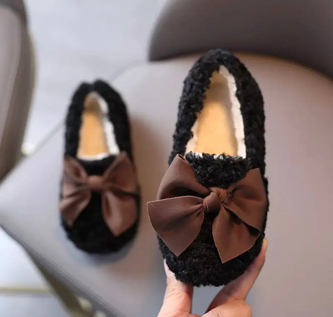 Girls Fluffy Bow Shoes