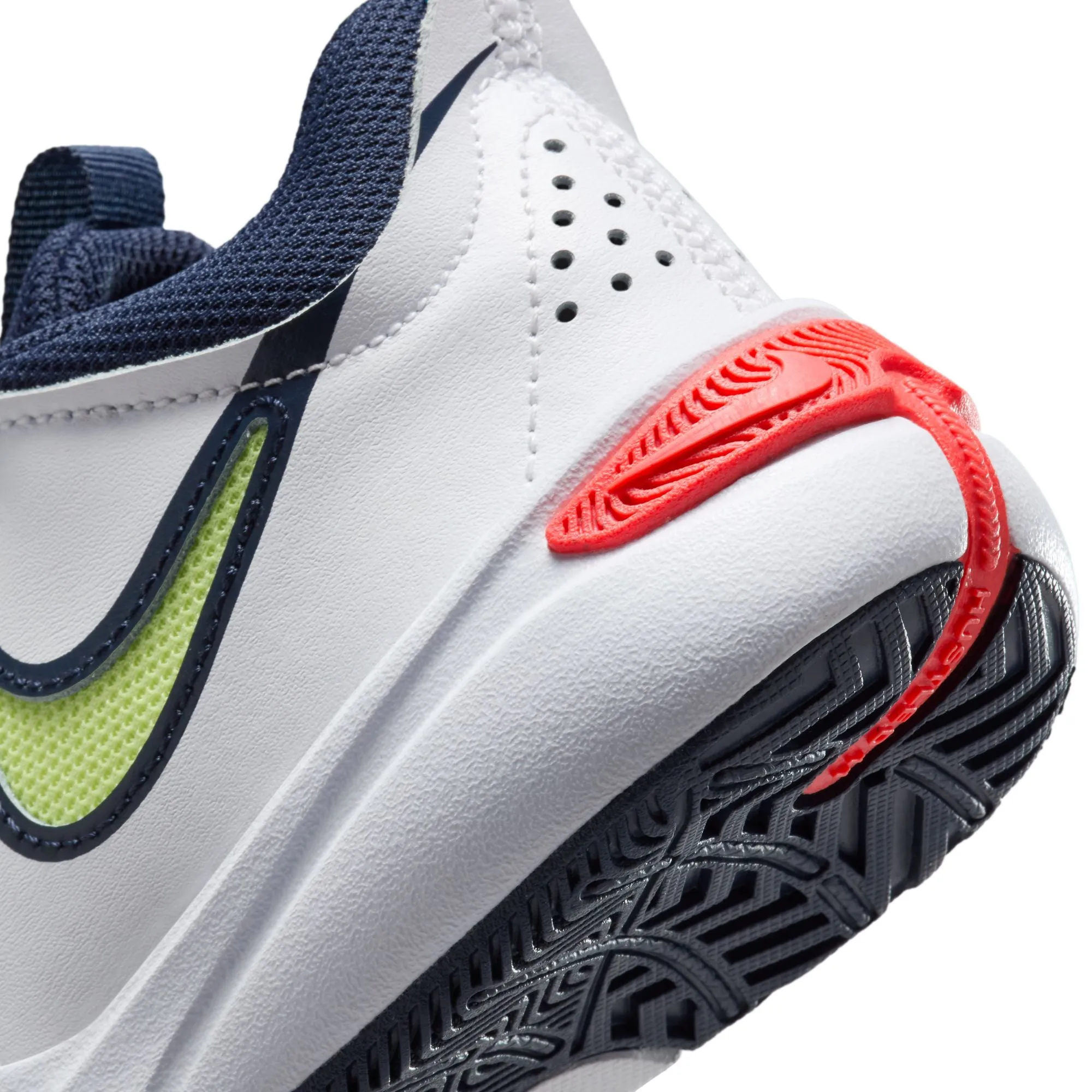 Nike Team Hustle D 11